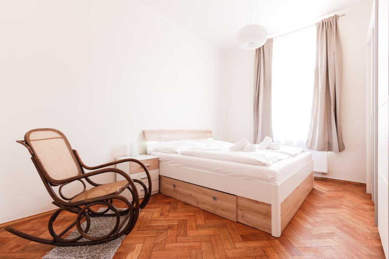 Prague Days - Stylish New Town Apartments Extérieur photo